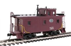 Walthers #920-103465 DM&IR Class G2 Wood Caboose - New York Central #18847