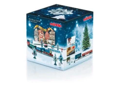 Märklin 81846 Z Scale American Christmas Starter Set - Standard DC -Athearn Store marklin 81846 z scale american christmas starter set standard dc 3 5